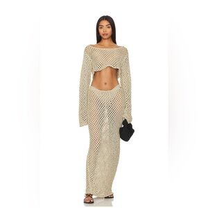 Bananhot Magen Knit Shirt Ivory Skirt and Shirt XS/S